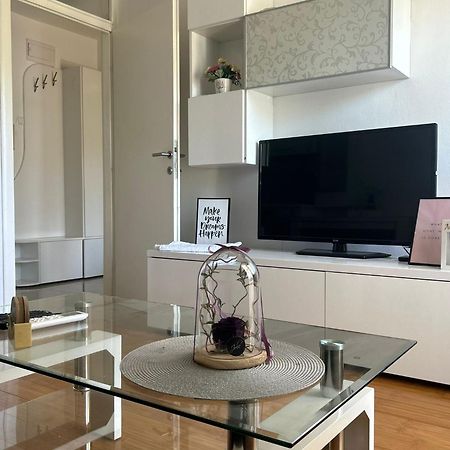 Apartmant Lorena โมสตาร์ ภายนอก รูปภาพ